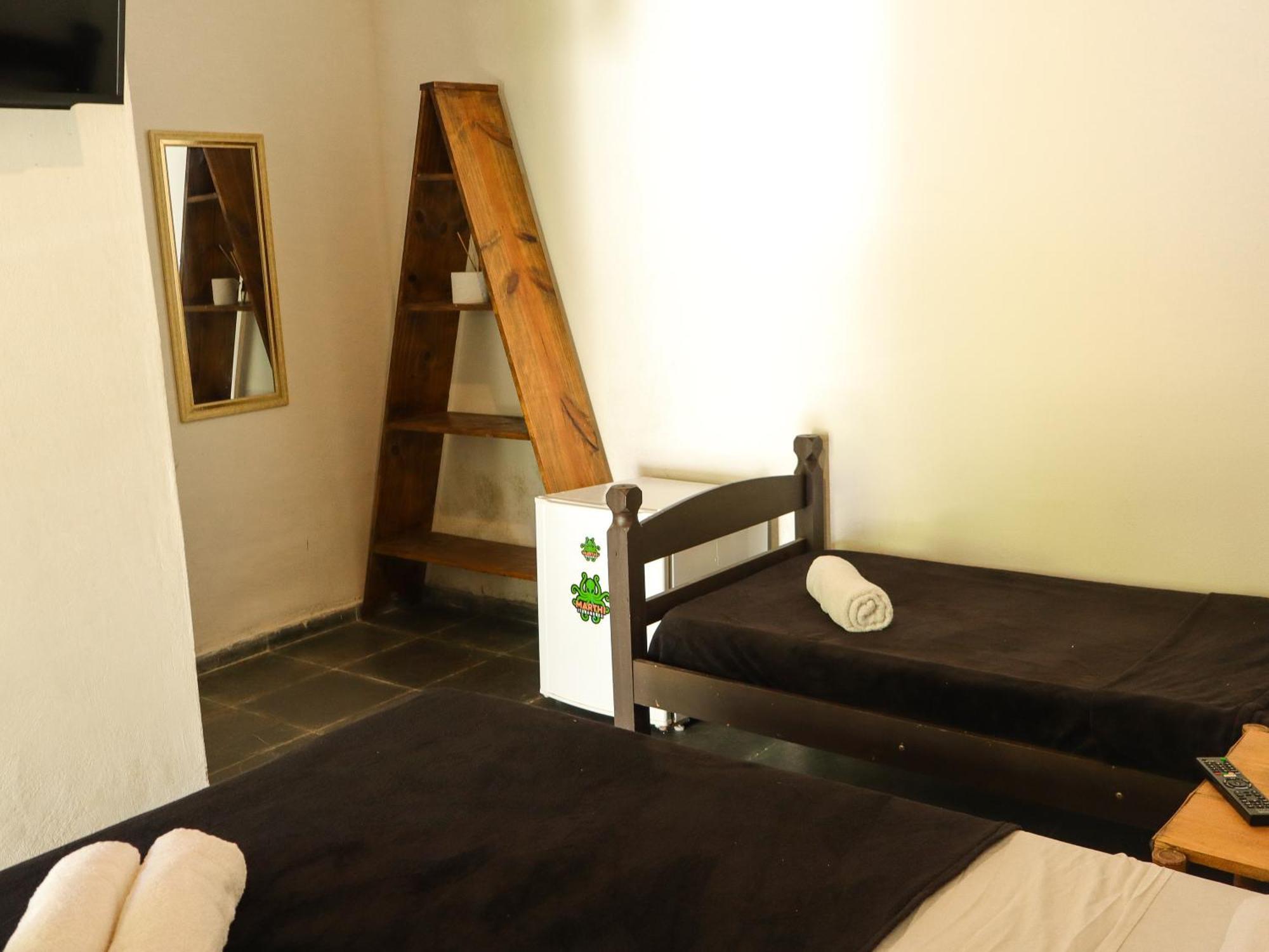 Hostel Marthi Itamambuca Ubatuba Esterno foto