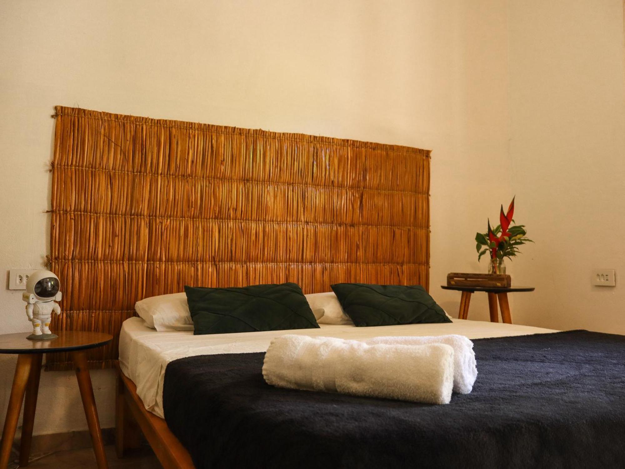 Hostel Marthi Itamambuca Ubatuba Esterno foto